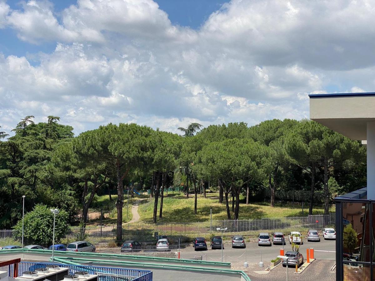 The Italian House In Rome A Pochi Passi Dalla Metro A Exteriör bild